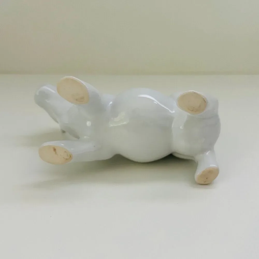 White Ceramic Cow Shaped Milk Cream Serving Pitcher Creamer